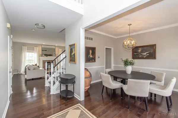 1586 Heritage Lake, Centerville, OH 45458