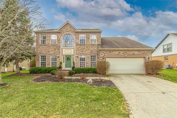 1586 Heritage Lake Drive, Centerville, OH 45458