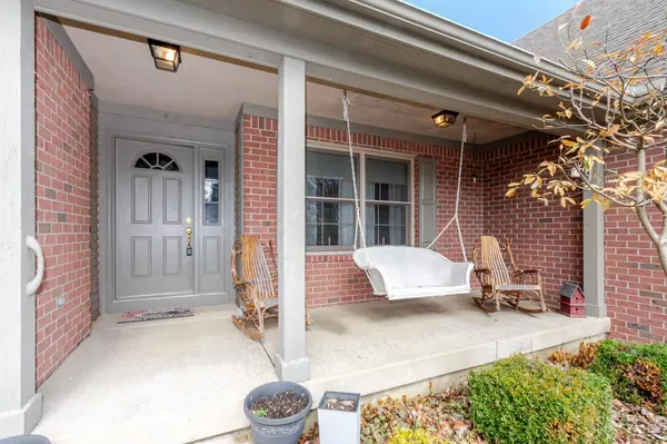 7335 Melinda Dr, Butler Twp, OH 45414