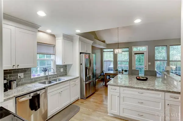 1872 Olde Haley Dr, Washington Twp, OH 45458
