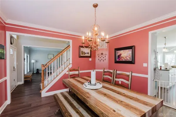 9729 Olde Georgetown Way, Centerville, OH 45458