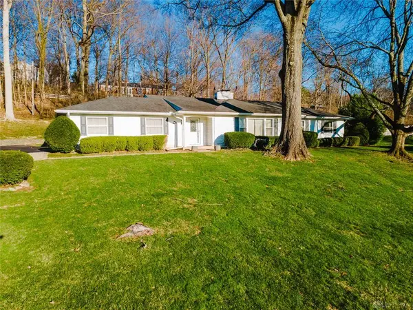 4390 Overland Trail, Kettering, OH 45429