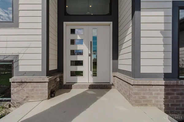 10957 Shallow Creek Ct, Washington Twp, OH 45458