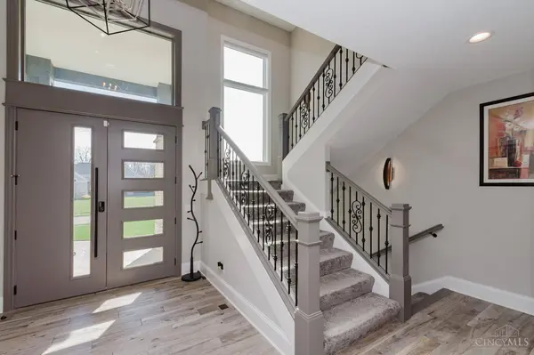 10957 Shallow Creek Ct, Washington Twp, OH 45458