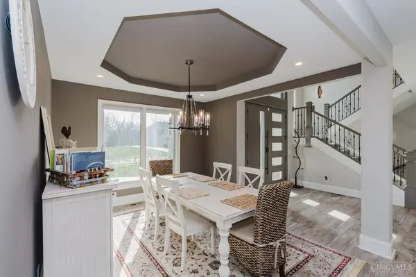 10957 Shallow Creek Ct, Washington Twp, OH 45458