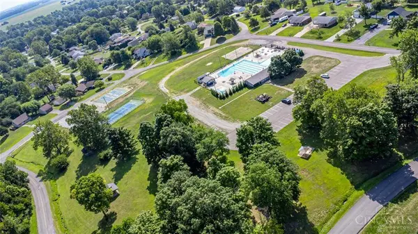 40 Kastrup Dr, Gasper Township, OH 45320