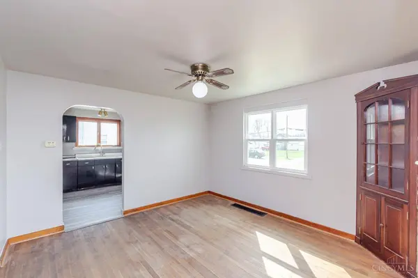 114 High St, New Paris, OH 45347