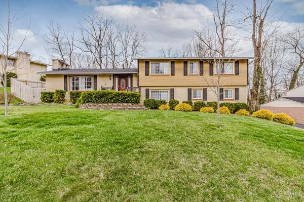 325 Thelma Ave, Clayton, OH 45415