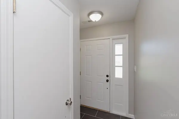 777 Lakengren Dr, Eaton, OH 45320