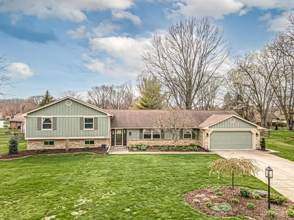 9043 Academy View Ct, Washington Twp, OH 45458