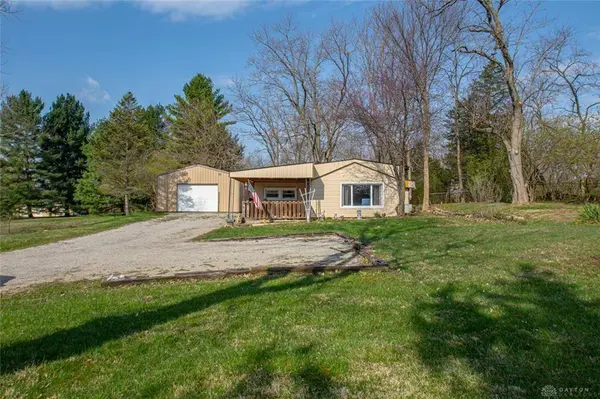 2099 Van Oss Drive, Beavercreek, OH 45431