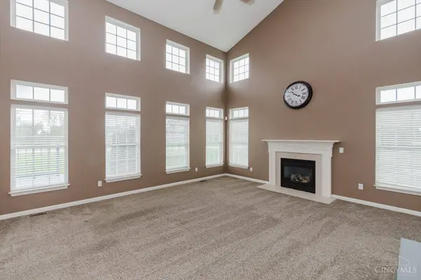 6222 Old Stone Ct, Fairfield Twp, OH 45011