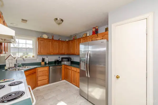56 Kastrup Dr, Lakengren, OH 45420