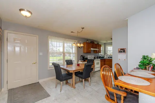56 Kastrup Dr, Lakengren, OH 45420