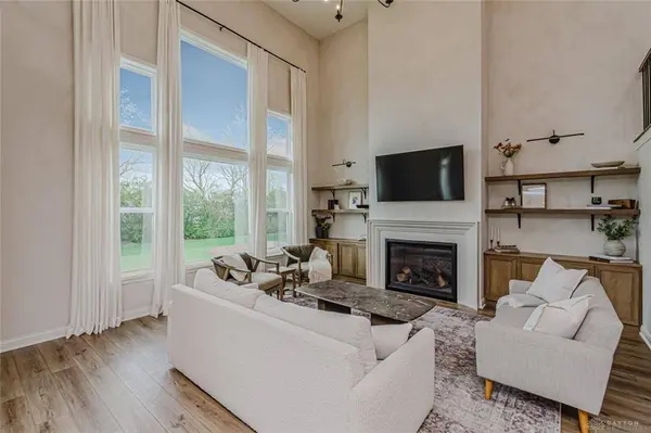 728 Harvest Lane, Washington Twp, OH 45458