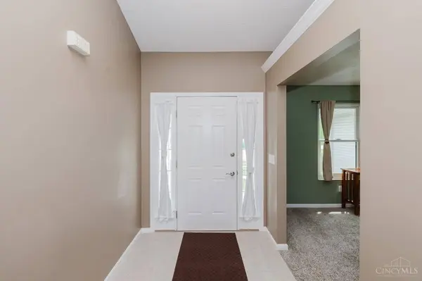 4492 Longmeadow Ln, Beavercreek, OH 45430