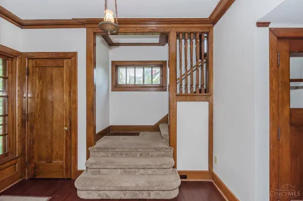 230 Rubicon Rd, Oakwood, OH 45409