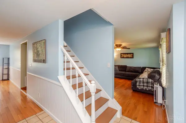 2543 Coldsprings Dr, Beavercreek, OH 45434