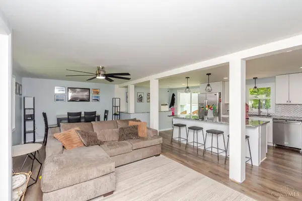 206 Lakengren Dr, Eaton, OH 45320