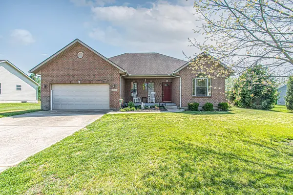 8037 Timberwind Trl, Franklin Twp, OH 45005