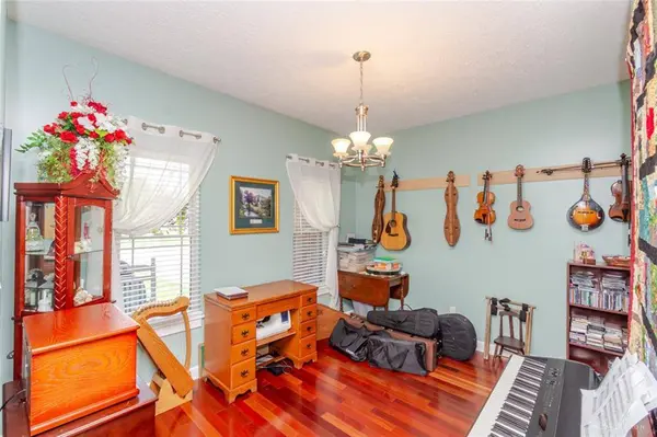 8037 Timberwind Trail, Franklin Twp, OH 45005