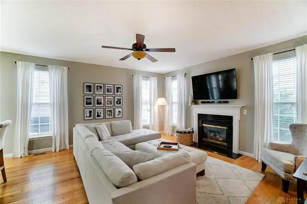 9676 Olde Georgetown Way, Centerville, OH 45458