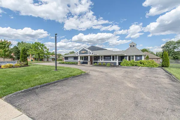 1908 N Lakeman Dr, Bellbrook, OH 45305