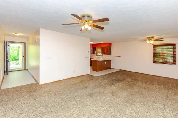 519 Lakengren Dr, Eaton, OH 45320