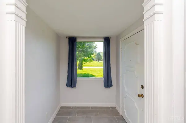 5665 Little Sugar Creek Rd, Sugarcreek Twp, OH 45440