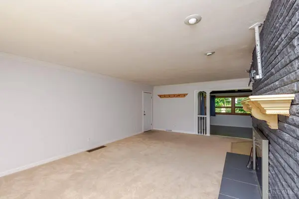 5665 Little Sugar Creek Rd, Sugarcreek Twp, OH 45440