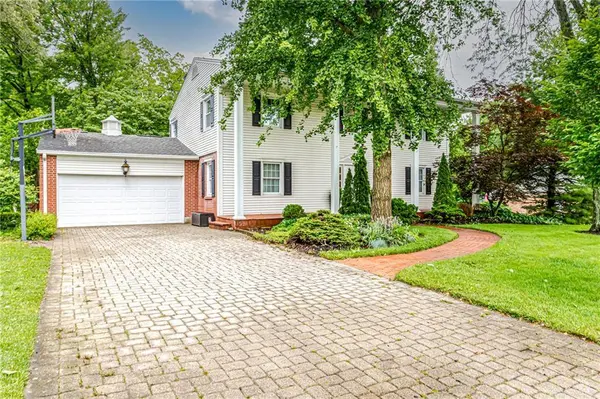 320 Deauville Drive, Washington Twp, OH 45429