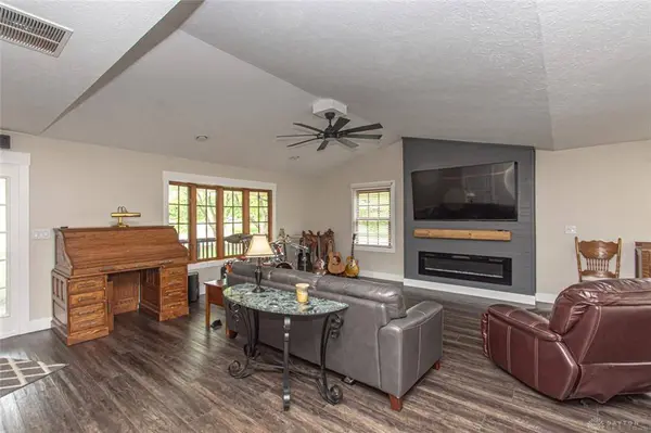 40 Lakengren Drive, Eaton, OH 45320