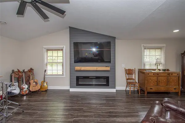 40 Lakengren Drive, Eaton, OH 45320