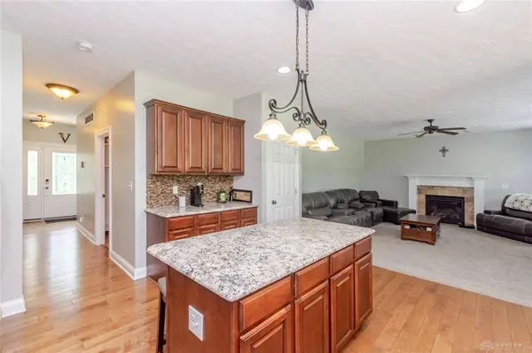 2186 Tourney Trail, Beavercreek, OH 45434