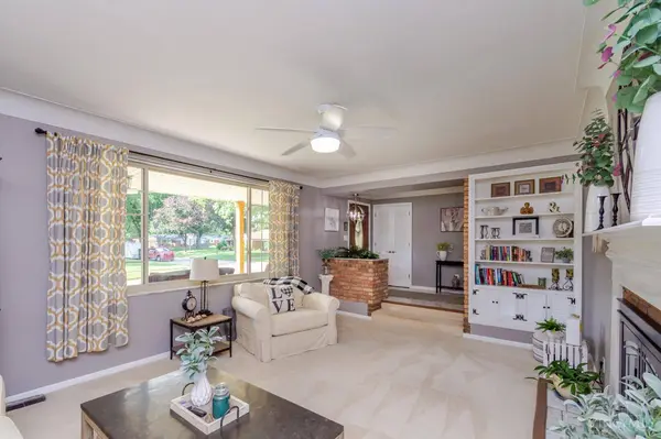 2400 Rawnsdale Rd, Kettering, OH 45440