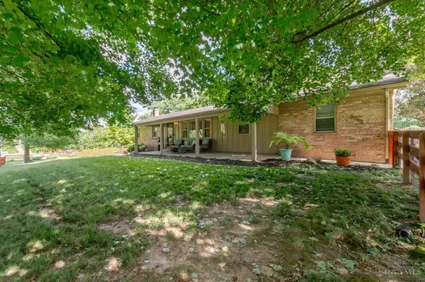 2593 Lantz Rd, Beavercreek, OH 45343