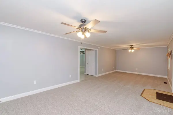 188 Hatchet Dr, Eaton, OH 45320