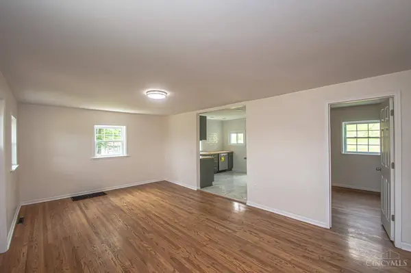 4323 Wayne Madison Rd, Wayne Twp, OH 45067