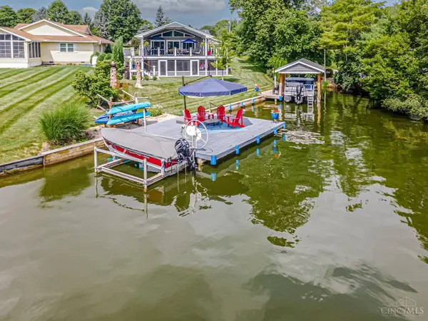 174 Lakengren Dr, Lakengren, OH 45320