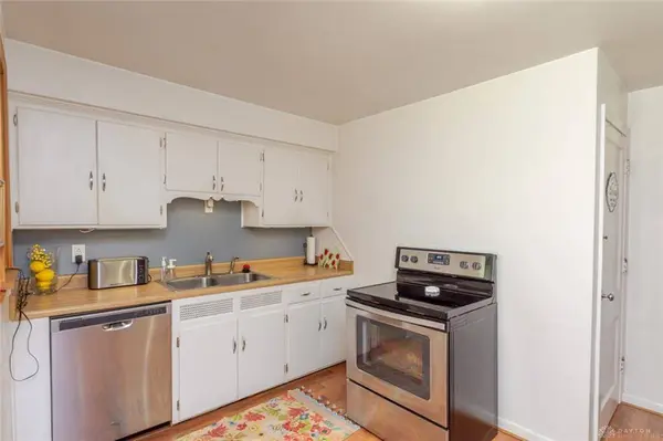 1424 Bowman Avenue, Kettering, OH 45409