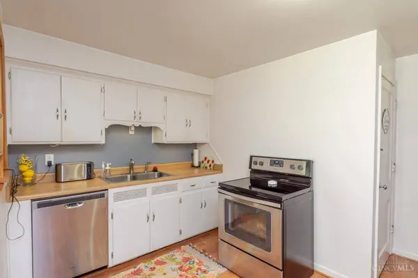 1424 Bowman Ave, Kettering, OH 45409