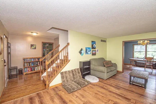 509 Tara Oaks Dr, Middletown, OH 45042