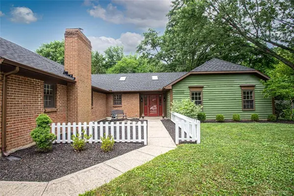 10035 Mallet Drive, Centerville, OH 45458