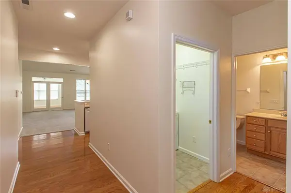 1451 Little Yankee Run, Centerville, OH 45458