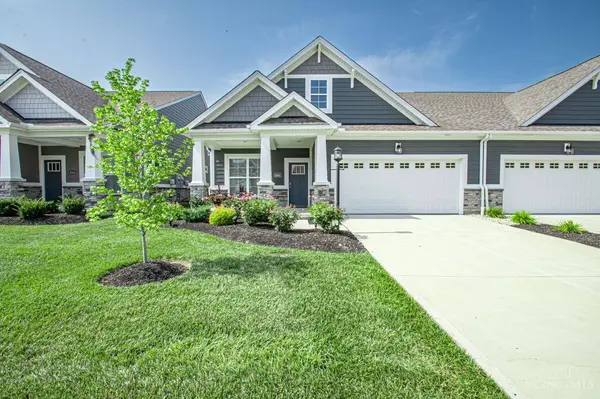 1686 Glade Valley Dr, Washington Twp, OH 45458