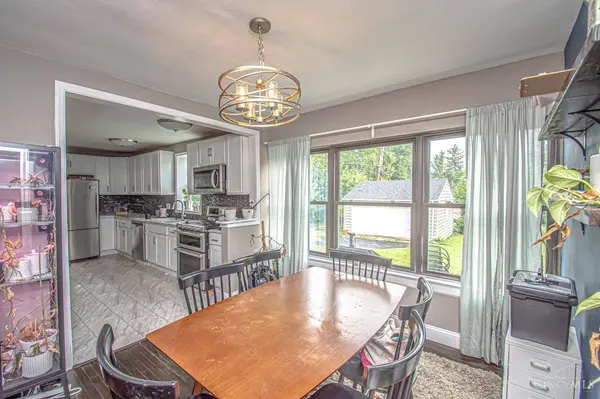 563 East Dr, Kettering, OH 45419