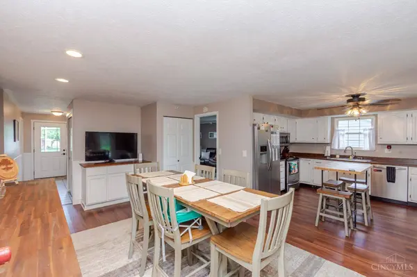 7847 Lockport Blvd, Centerville, OH 45459