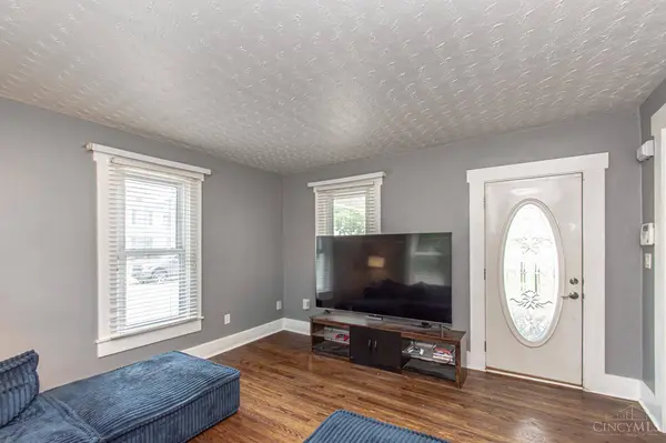 442 S 5th St, Miamisburg, OH 45342