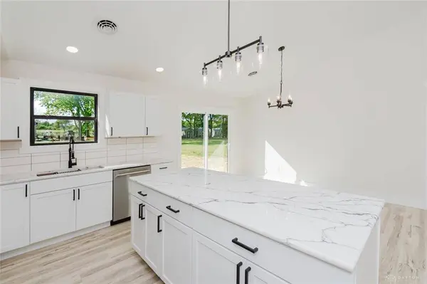 19 Lakengren Drive, Eaton, OH 45320