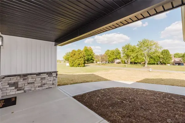 19 Lakengren Drive, Eaton, OH 45320